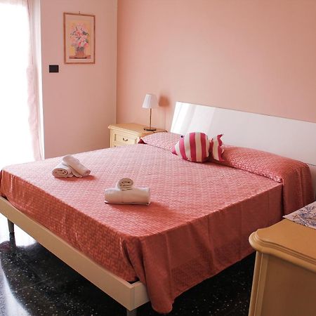 Apartmán Casa Mariuccia - A Due Passi Dal Mare Savona Exteriér fotografie